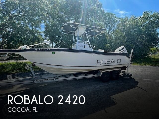 1999 Robalo 2420