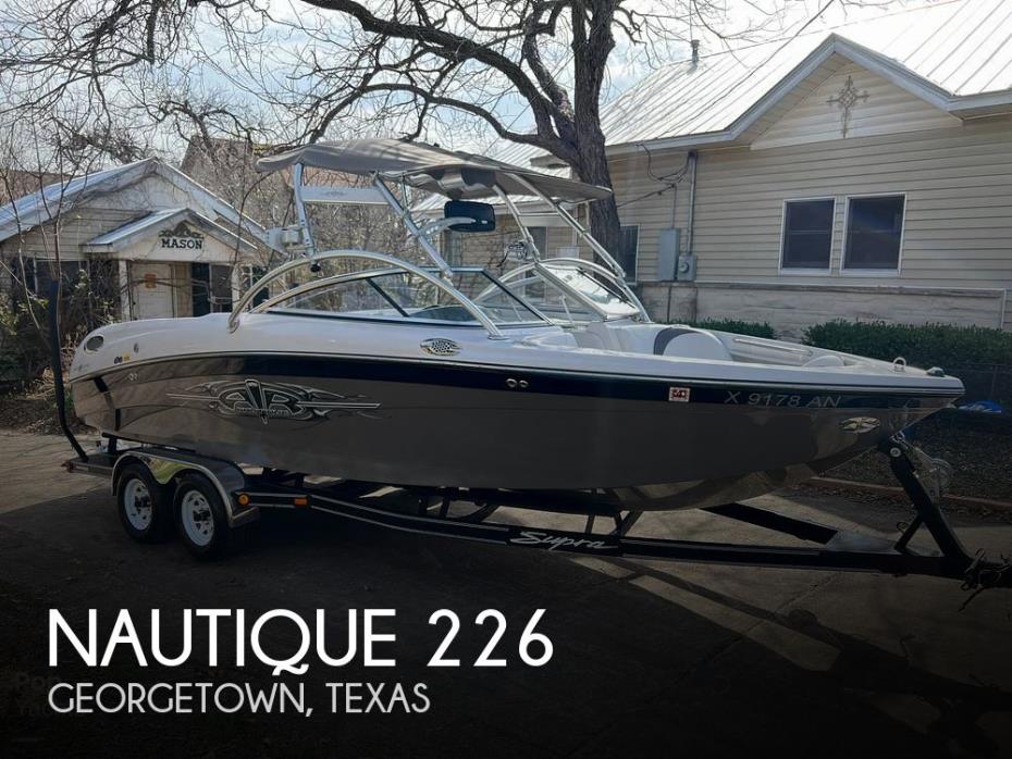 2007 Nautique 226