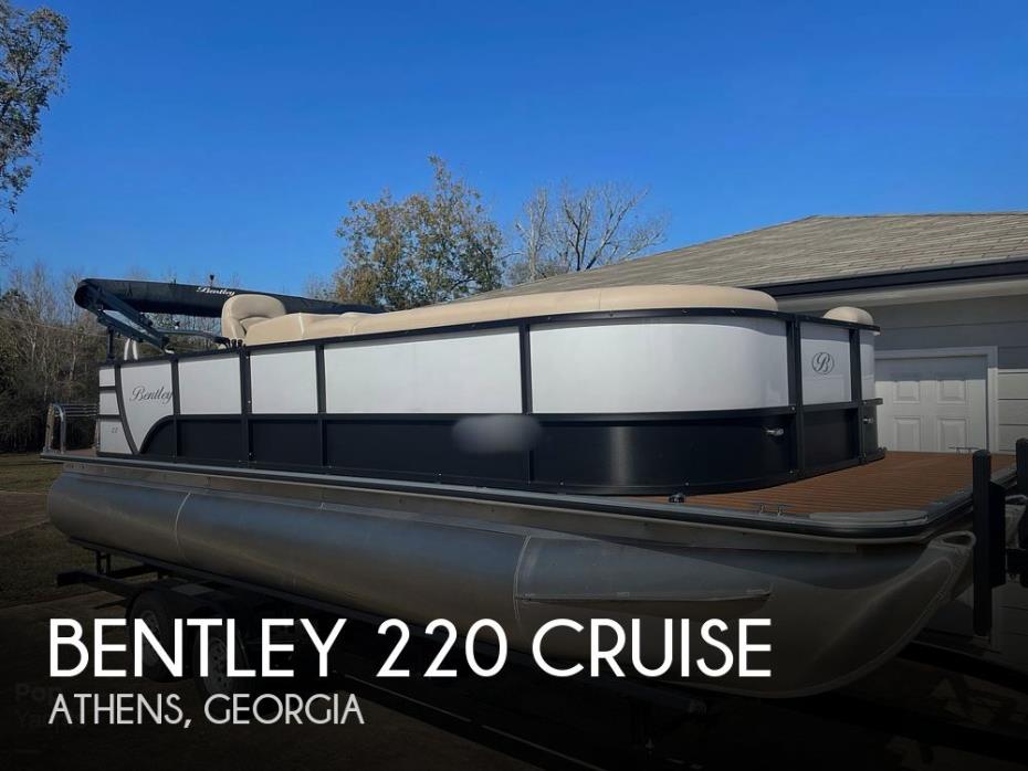 2022 Bentley 220 Cruise