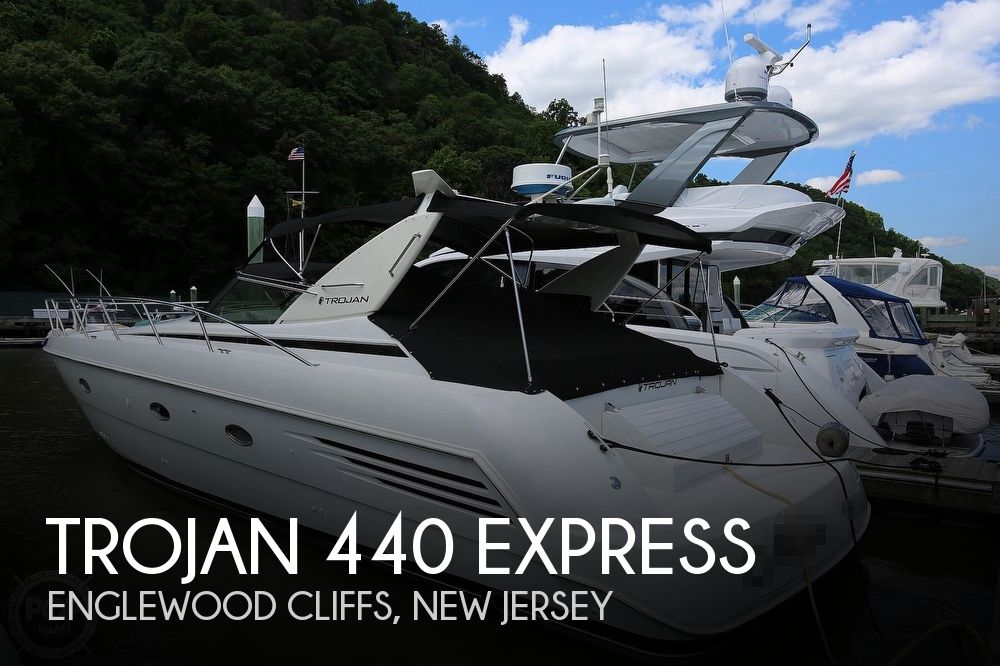 1996 Trojan 440 Express
