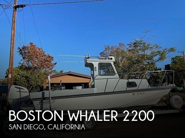 1987 Boston Whaler Temptation 2200