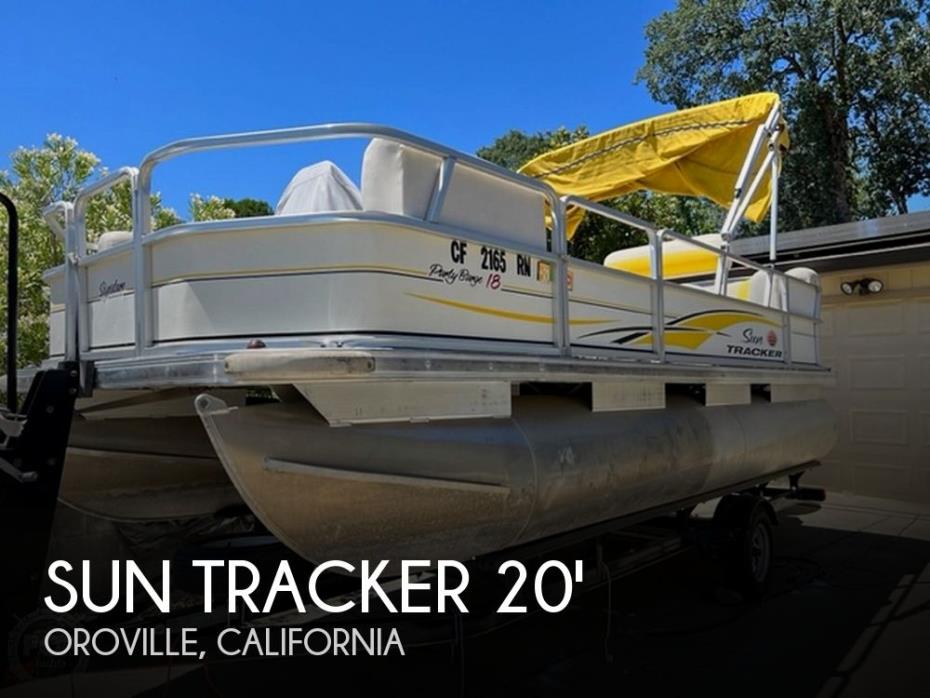 2007 Sun Tracker 18 Party Barge