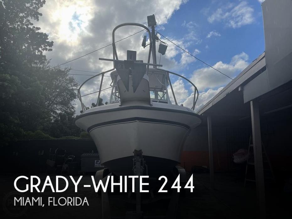 1993 Grady-White 244 Explorer