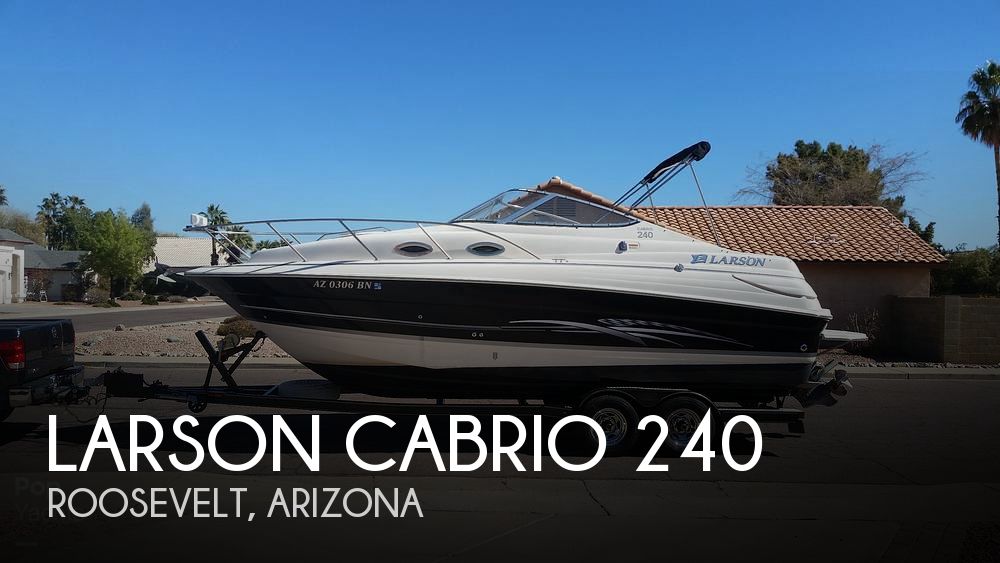 2008 Larson 240 Cabrio