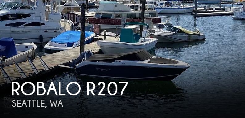 2016 Robalo R207