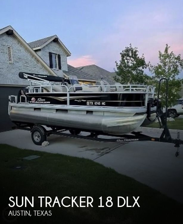2020 Sun Tracker 18 DLX Bass Buggy