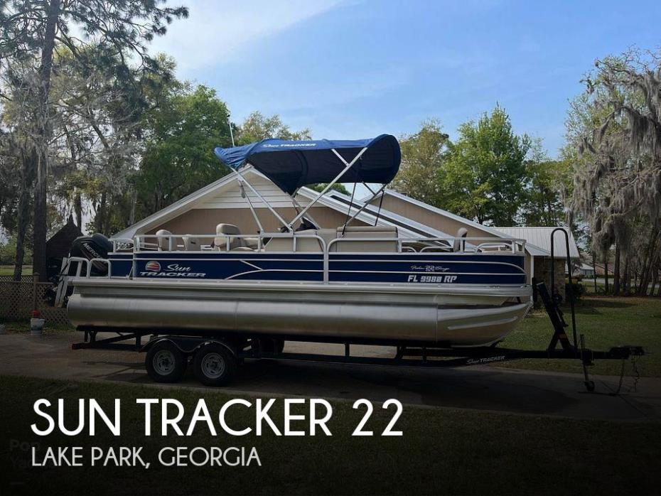 2018 Sun Tracker Fishin Barge 22 DLX