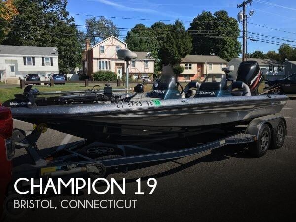 Champion 19 Boats sale