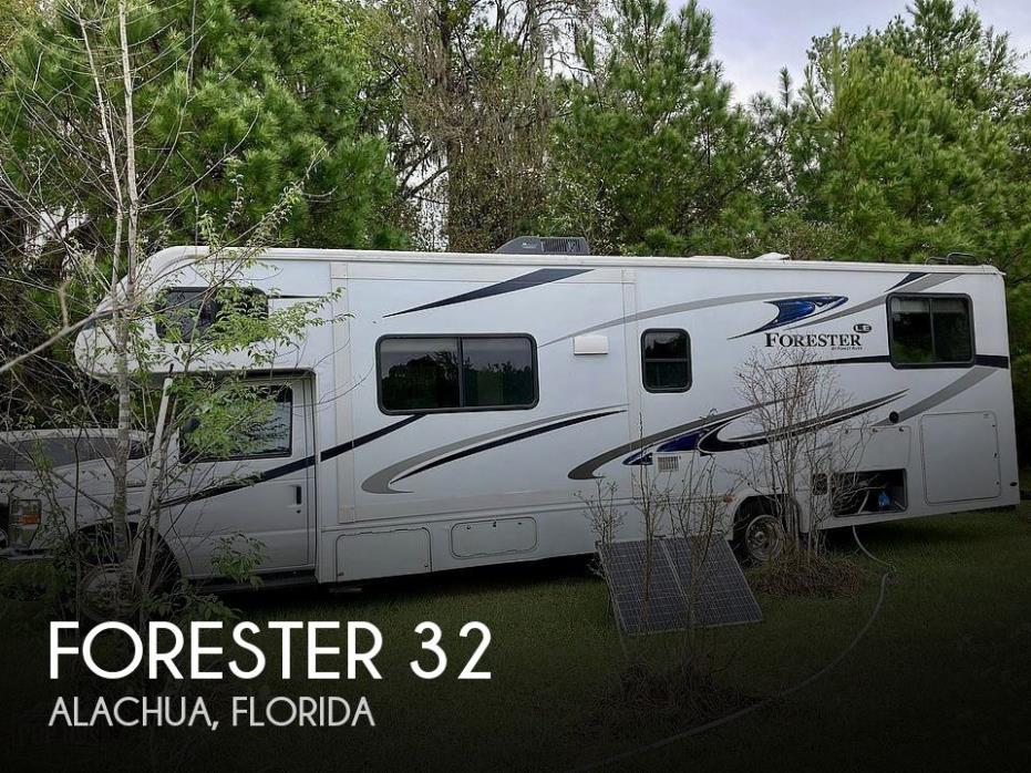2018 Forest River Forester 32
