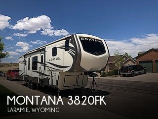2017 Keystone Montana 3820FK