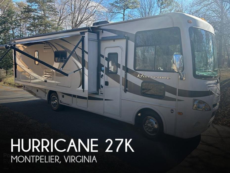2014 Thor Motor Coach Hurricane 27k