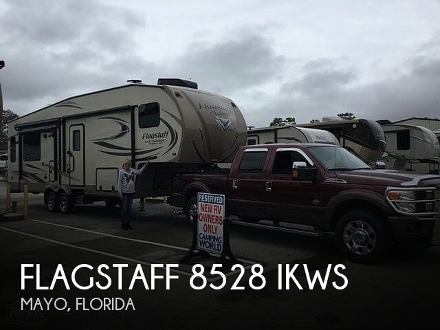 2018 Forest River Flagstaff 8528 IKWS