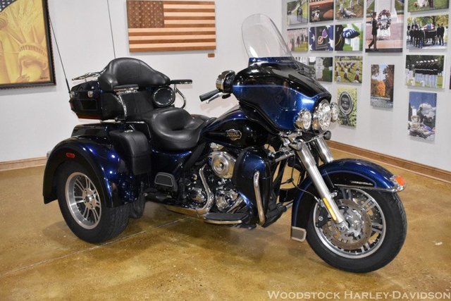 2012 Harley-Davidson TRI-GLIDE TRIKE FLHTCUTG