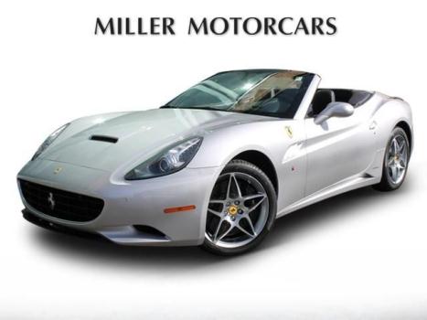 Ferrari : California Base Convertible 2-Door 1 owner sold and service here at miller motorcars 1 yr cpo warranty available