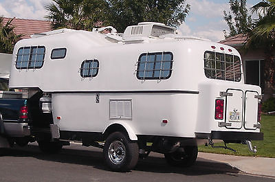 Scamp 5th Wheel Travel Trailer / RV Camper - Highly Modified  2003