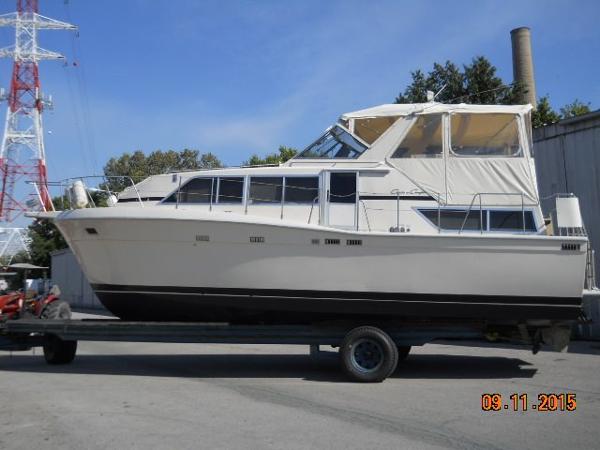 Chris Craft Catalina 381 Boats For Sale