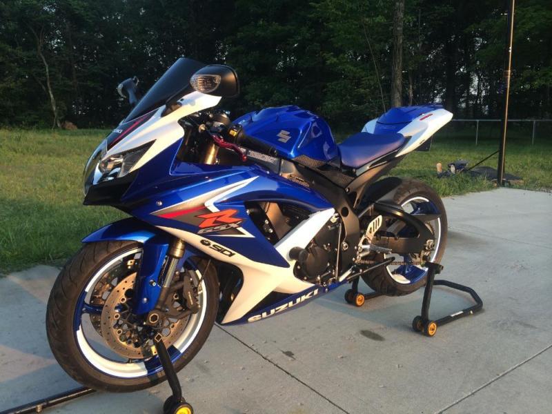 2008 Gsxr 600 Blue Motorcycles for sale