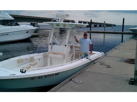 2014 Everglades Boats 223 CC