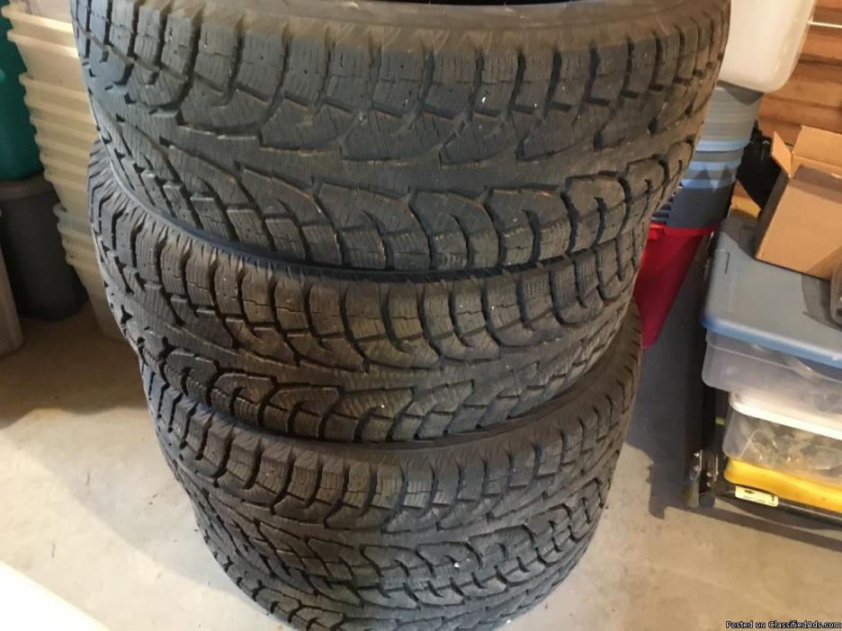4 Snow tires 255/60/R19