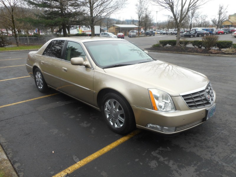2006 Cadillac DTS**drives perfect** LOW DOWN PAYMENT financing
