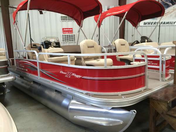 2016 Sun Tracker Party Barge 18 DLX