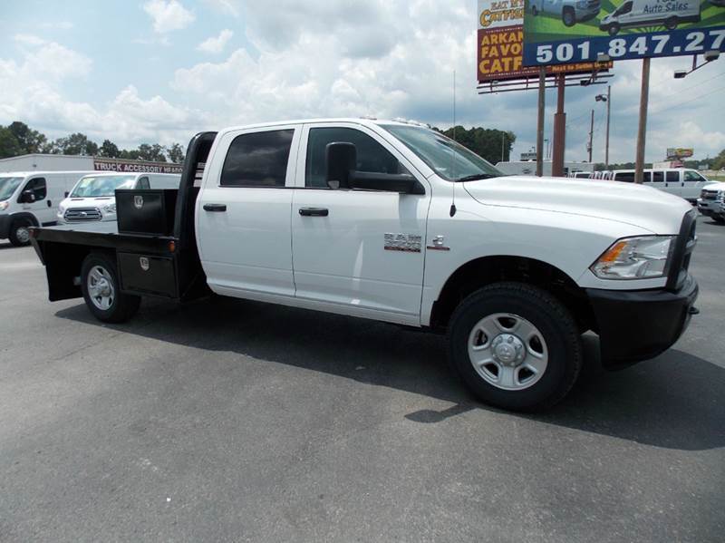 2015 Ram Ram Chassis 3500  Flatbed Truck