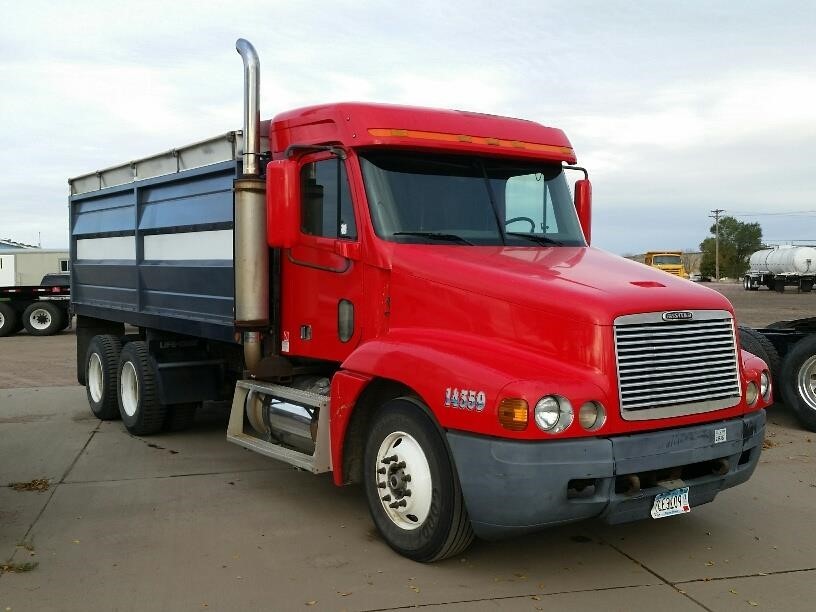 2001 Freightliner Century 120  Farm Truck - Grain Truck