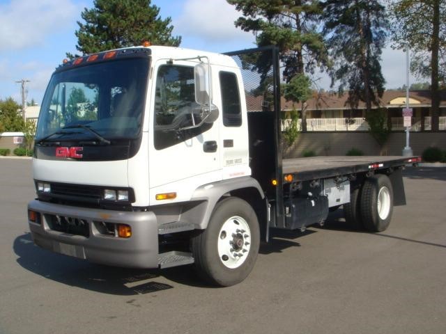 2005 Gmc T7500  Flatbed Truck