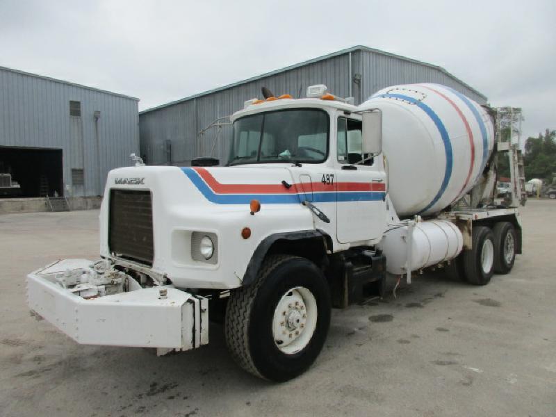 Mixer Truck for sale in Houston, Texas