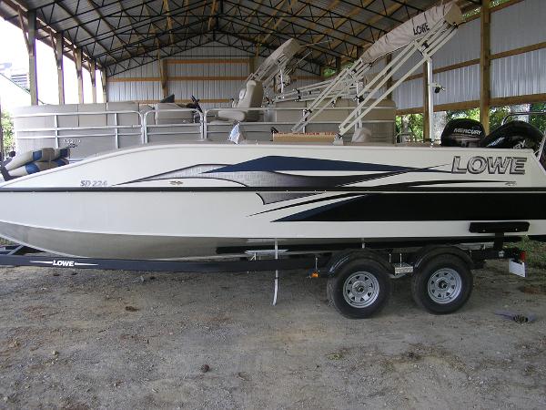 Lowe Sd224 Sport Deck Boats For Sale In Alabama