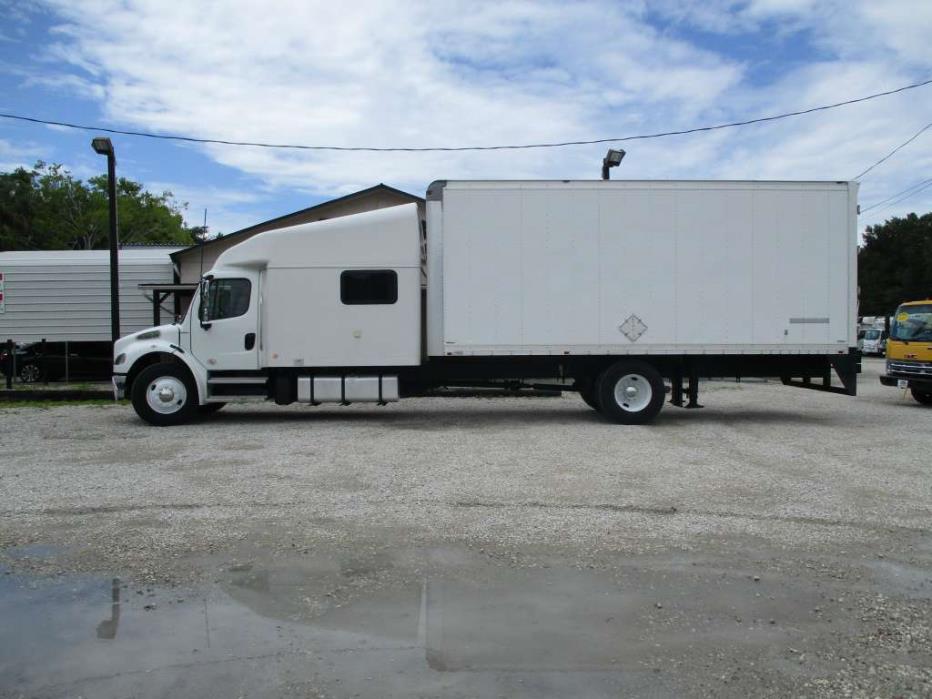 2013 Freightliner M2 Business Class Expeditor  Box Truck - Straight Truck