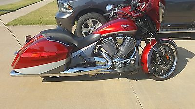 2015 Victory MAGNUM  2015 VICTORY MAGNUM MOTORCYCLE *NEW LOWEST PRICE*