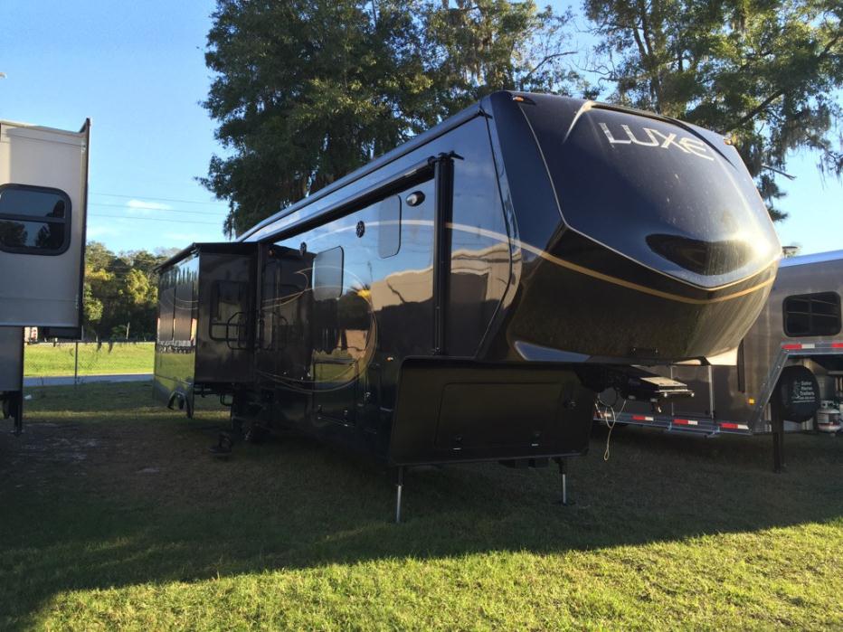 Augusta Rv rvs for sale in Indiana