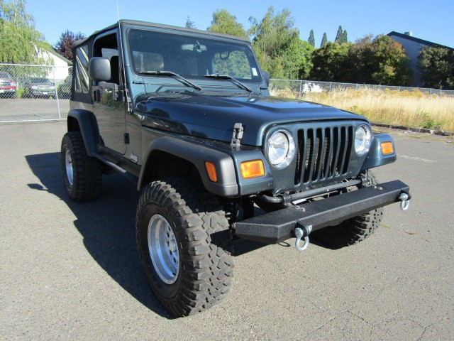 2005 Jeep Wrangler Sport LIFTED WINCH MAGS SUPER COOL LOW MILES !!