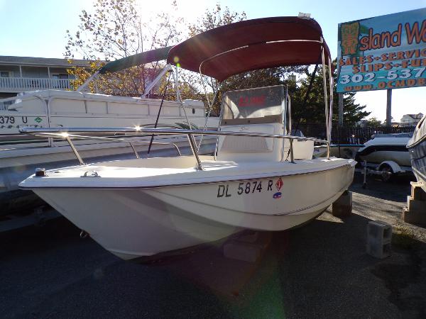 1994 Scout Boats 170 Costa