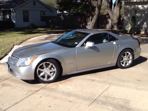 2006 Cadillac XLR V model grill Holiday Special! Outstanding beautiful Cadillac XLR roadster excellent condition