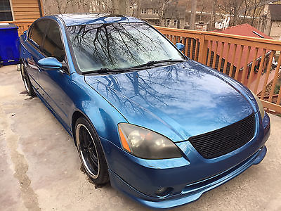 2003 Nissan Altima  Nissan Altima 3.5 Lots of Upgrades to this Beauty Excellent Condition