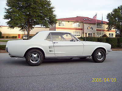 1967 Ford Mustang Base 4.7L-289hp V8 2-Door Hardtop Coupe
