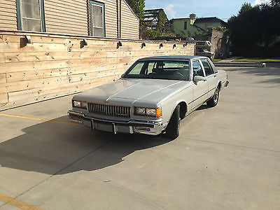 1986 Chevrolet Caprice Deluxe 4Dr Excellent Condition,New Vinyl Top,New Headliner,New A/C,Power Everything