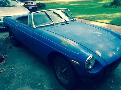 1976 MG MGB  1976 MGB project complete except some interior, no title