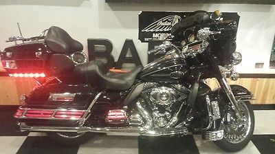 2009 Harley-Davidson Touring  Black with major upgrades, Screaming Eagle stage IV kit with diamond cut heads