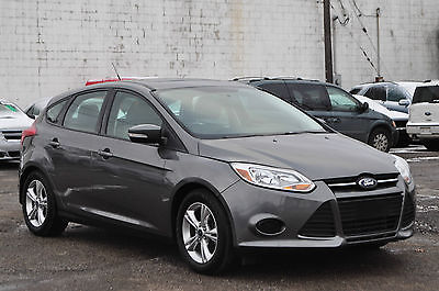 2014 Ford Focus SE Hatchback 4-Door Only 1834 Miles Automatic Bluetooth Clean Fmaily Hatchback Rebuilt Fusion 12 13