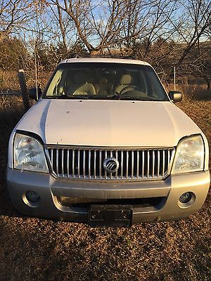 2003 Mercury Mountaineer Tan Leather 2003 Mercury Mountaineer - 4.6L V8 Rear Wheel Drive - Needs Timing Chain Replace