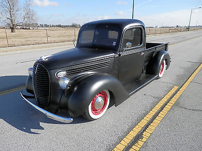 1938 Ford Other Pickups CUSTOM SHOW TRUCK 1938 FORD 50'S CUSTOM CLASSIC STREET ROD HOT ROD SHOW TRUCK V-8 AUTO AIR NO RAT