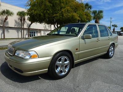 1999 Volvo S70 GLT 1999 S70 GLT! 71,626 Miles, Champagne Gold, 4 Door, 5 Cylinder Turbo Automatic