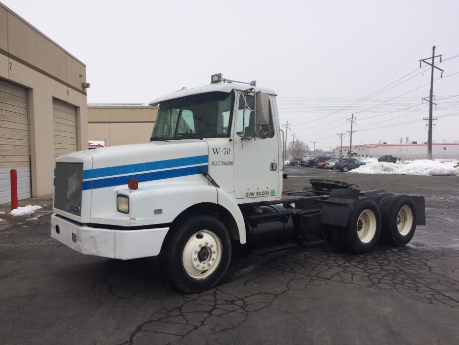 1993 White Gmc 4000  Conventional - Day Cab
