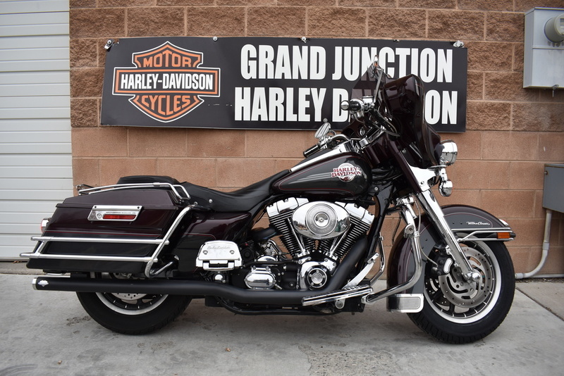 2013 Harley-Davidson FLHTCUSE8 - CVO Ultra Classic Electra Gl