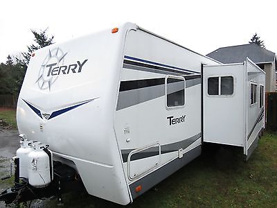 2007  Fleetwood Terry Terry M-280FQS Camping Trailer over $32k when was new !!!