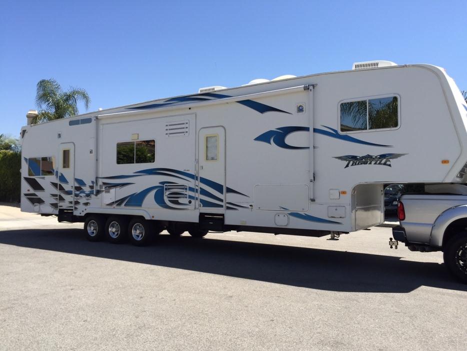 Weekend Warrior Full Throttle 4005 Rvs For Sale In California