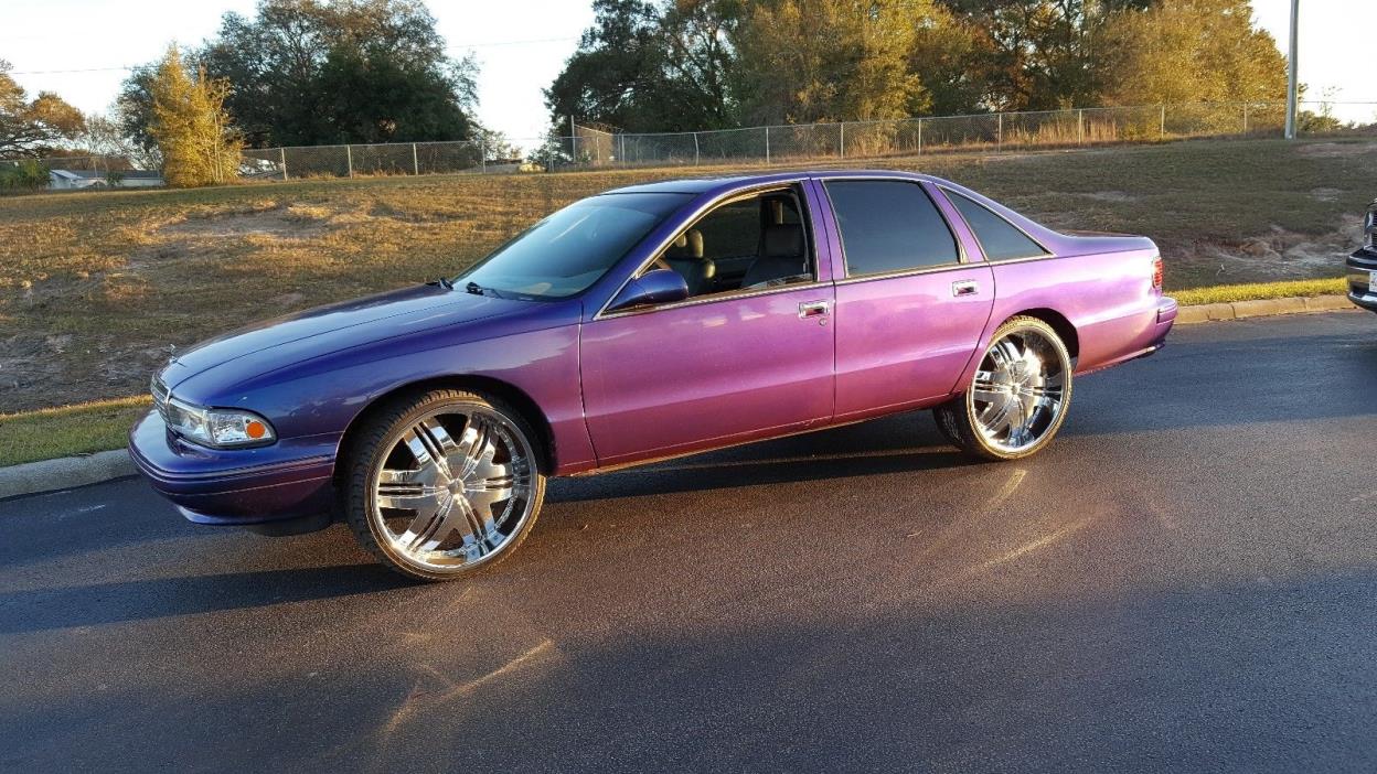 1994 Chevrolet Caprice  1994 CHEVROLET CAPRICE WITH 24 INCH RIMS Must see